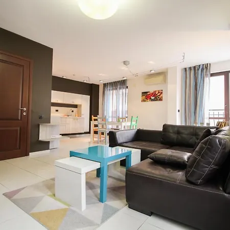 Trendy & Deluxe By Flat Mаnager Apartament *