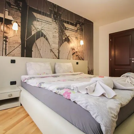 Апартамент Trendy & Deluxe By Flat Mаnager *