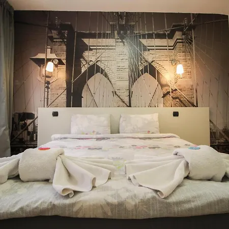 Trendy & Deluxe By Flat Mаnager *